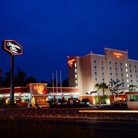 Hampton Inn By Hilton Guadalajara-Aeropuerto Buitenkant foto