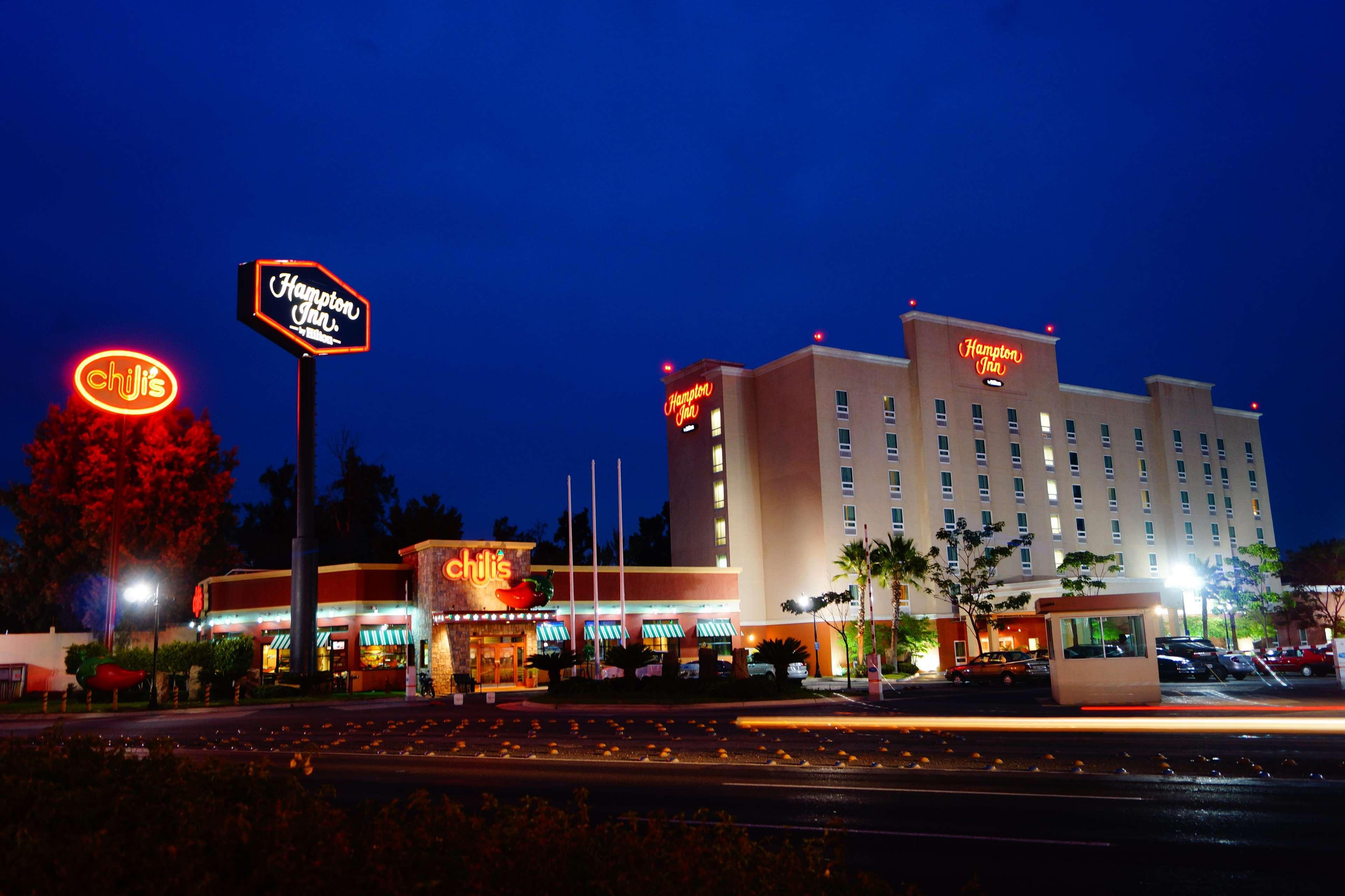 Hampton Inn By Hilton Guadalajara-Aeropuerto Buitenkant foto